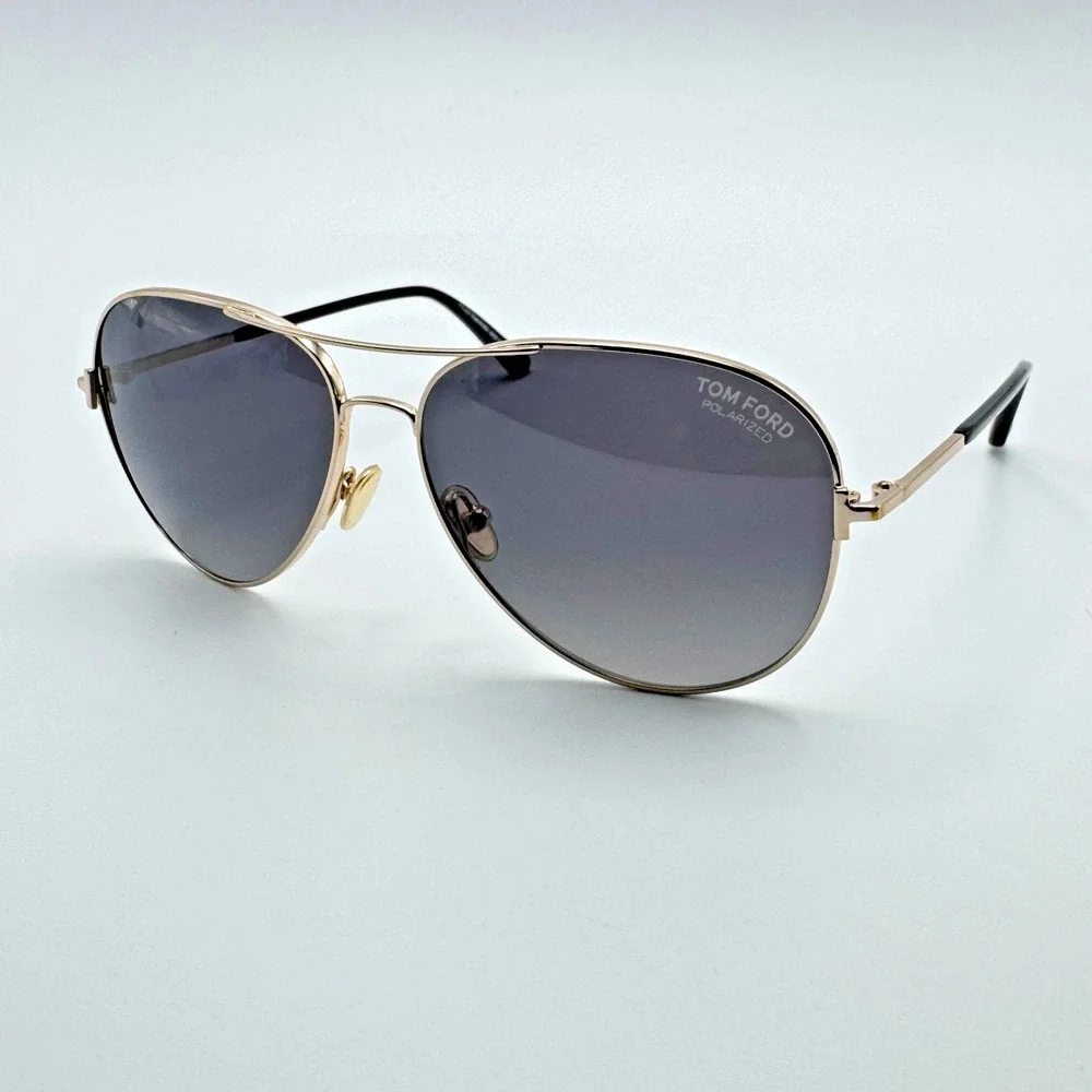 Tom Ford Sunglasses Clark TF823 28D Rose Gold Aviator Polarized Gray Lens 59mm